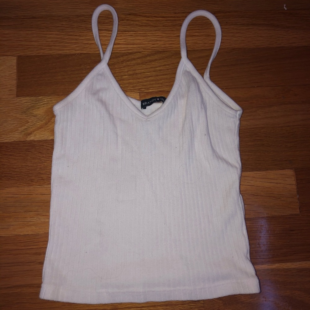 white brandy melville tank✨